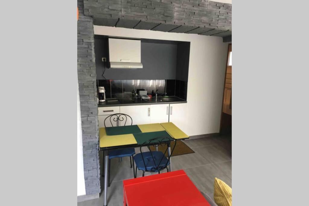 Bel Appartement En Rez De Jardin, 10Min Centre Et 300M Quais De Seine Wifi Rouen Luaran gambar